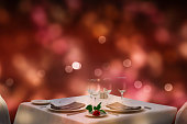 festive dinner arrangement at valentines day