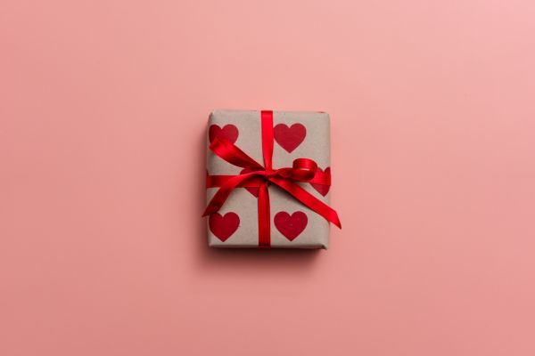 Love Gifts Valentine’s Day Free Photo